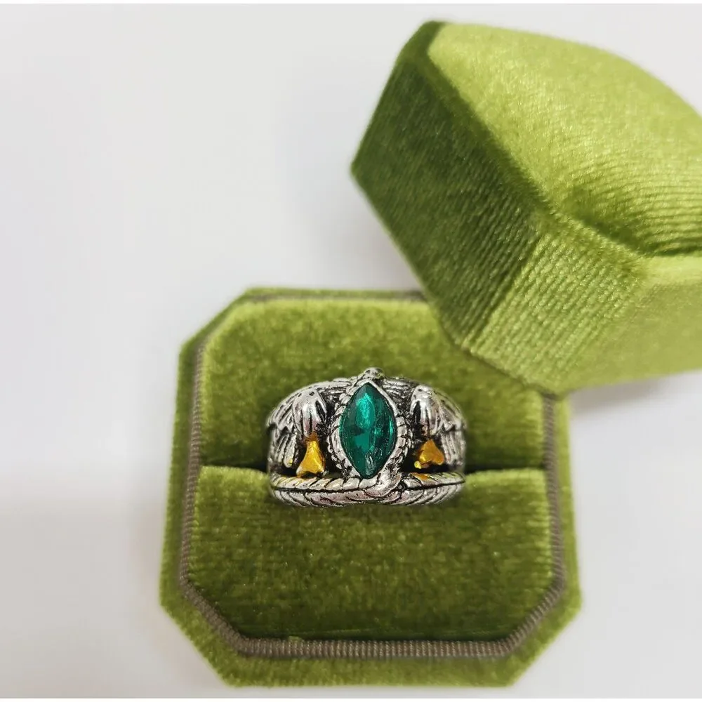 Lord of the Rings Aragorn Ring of Barahir Green Crystal with Velvet Gift Box